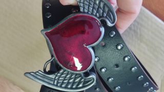 Cintura con fibbia cuore alato