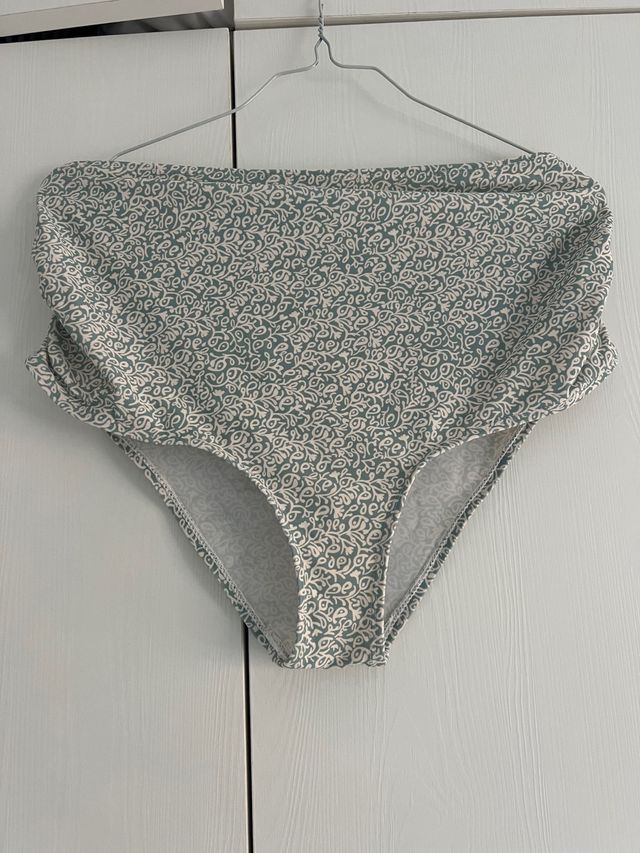 Bikini premamá estampado