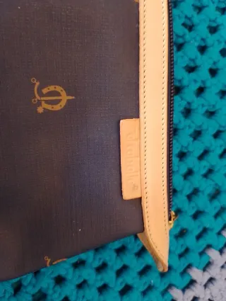 Monedero de cuero con estampado de caballo más gaf