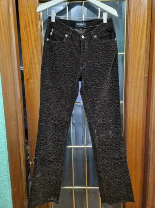 Pantalón pana Guess Talla S/36
