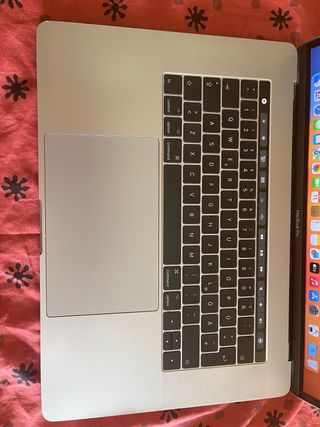 MacBook Pro 15 i7 16GB RAM 500GB SSD