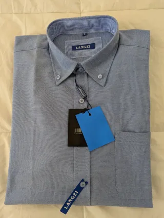 Camisa de hombre a estrenar.