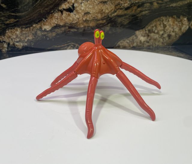 Buscando a Dory McDonald’s Happy Meal 2002