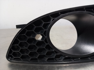 REJILLA PARAGOLPES IZQUIERDA SEAT LEON (1P1) 1P08