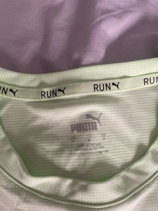 Camiseta deportiva Puma verde Talla M sin usar