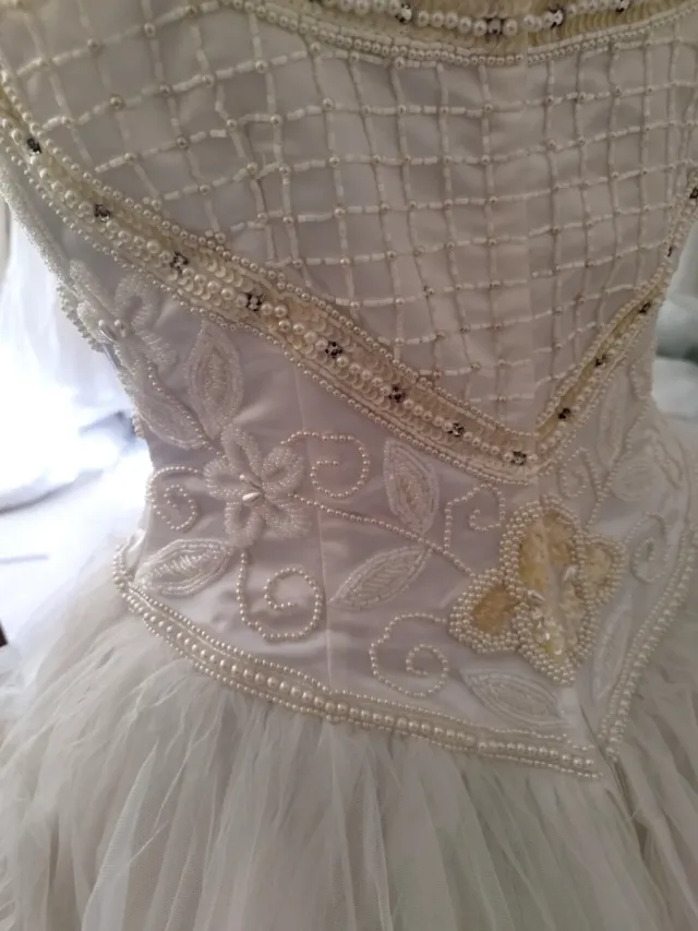 Abito da sposa in tulld