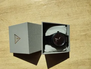 Reloj Guess negro