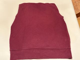 Sudadera Levi's talla M granate con capucha