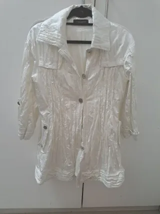 Chaqueta larga blanca