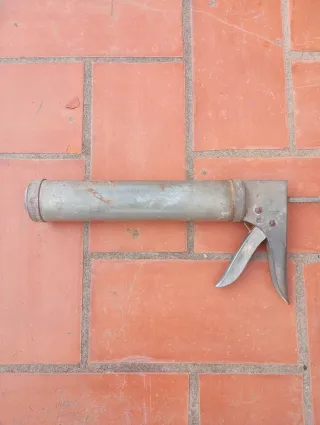 Antigua Pistola para silicona