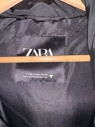 Plumas ZARA Negro Talla M