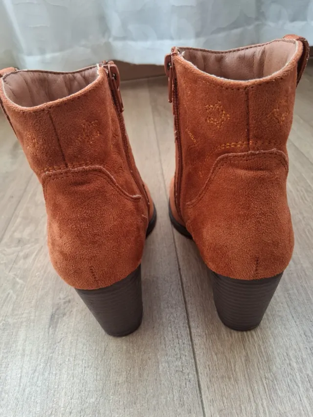 Botines Maripaz mujer. En perfecto estado