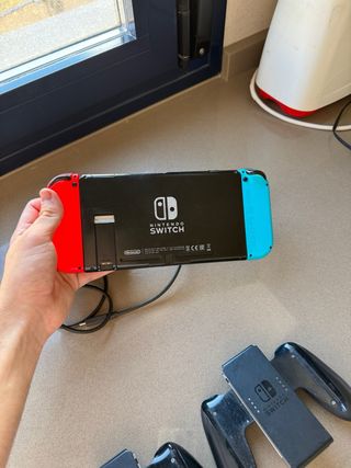 Nintendo Switch 32GB Azul/Rojo