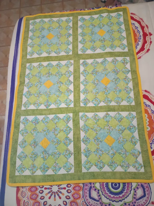 Alfombra Patchwork Hecha a Mano. Pedidos al chat.