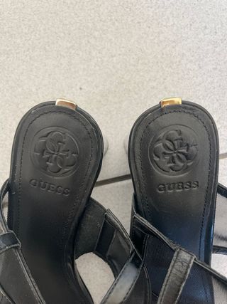 Tacones Guess Negros Malla Bloque