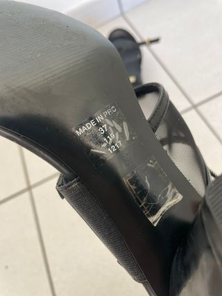 Tacones Guess Negros Malla Bloque