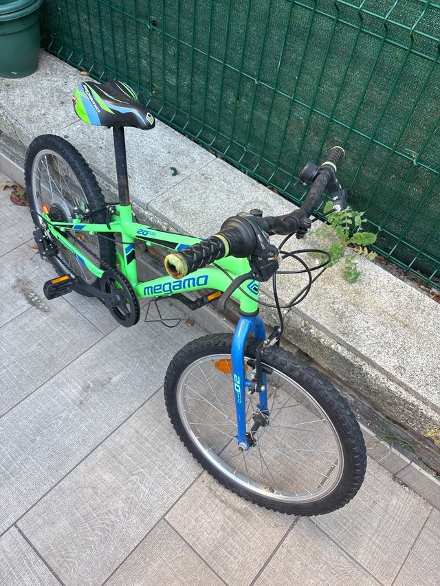 Bicicleta Megamo 26 Verde y Azul