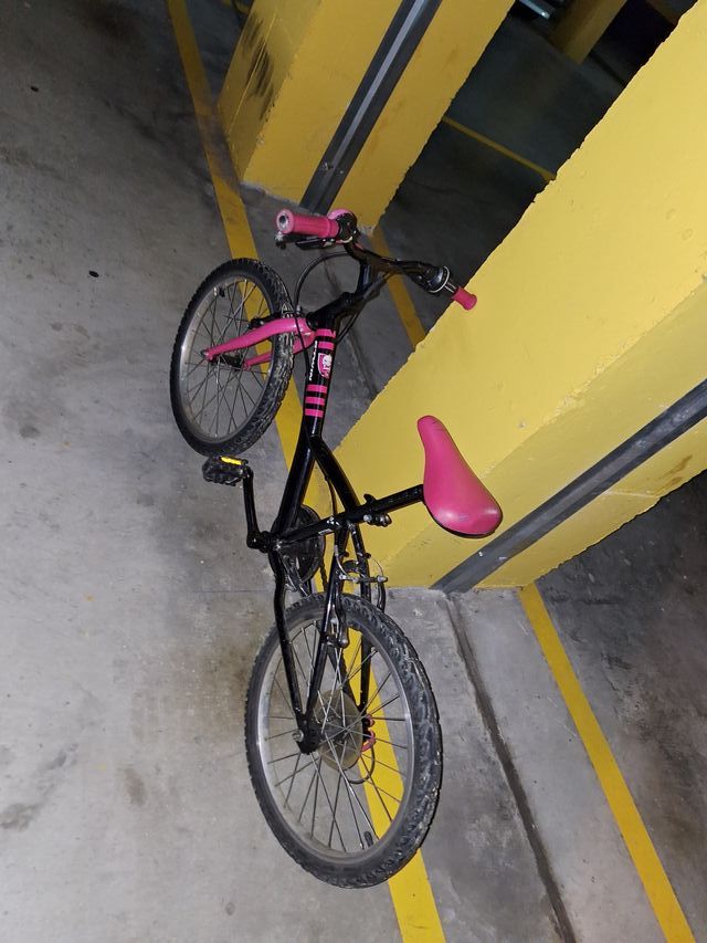 Bicicleta B'TWIN 20 Rosa/Negra