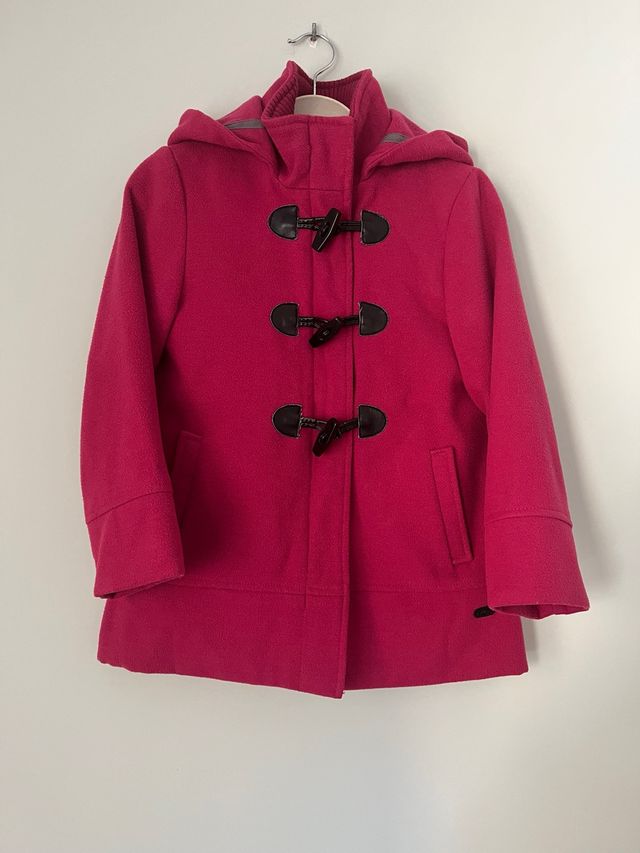 Chaquetón niña fucsia con botones