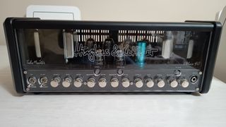 Amplificador Hughes & Kettner TubeMeister Deluxe40