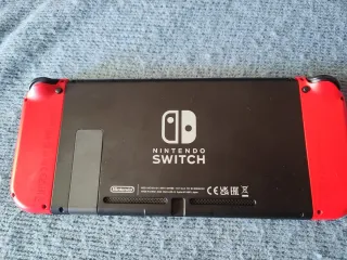 Nintendo Switch Roja y Negra