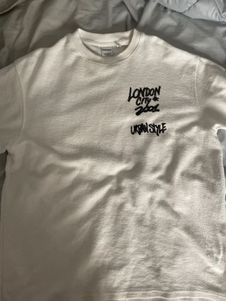 Camiseta Bershka London City 2001 Talla M