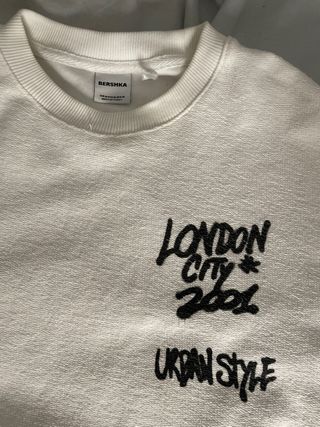 Camiseta Bershka London City 2001 Talla M