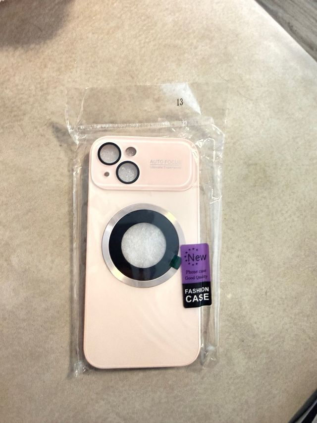 Funda iPhone 13 Rosa Nueva