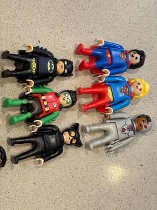 Lote 9 figuras Playmobil Kinder