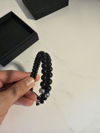 Pulsera Lotus Negra y Plateada nueva