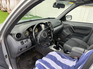 Toyota RAV4 2001
