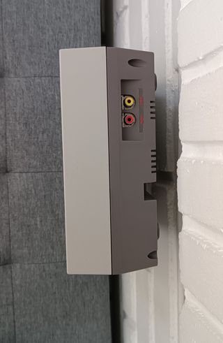 Consola Nintendo NES + 2 Juegos