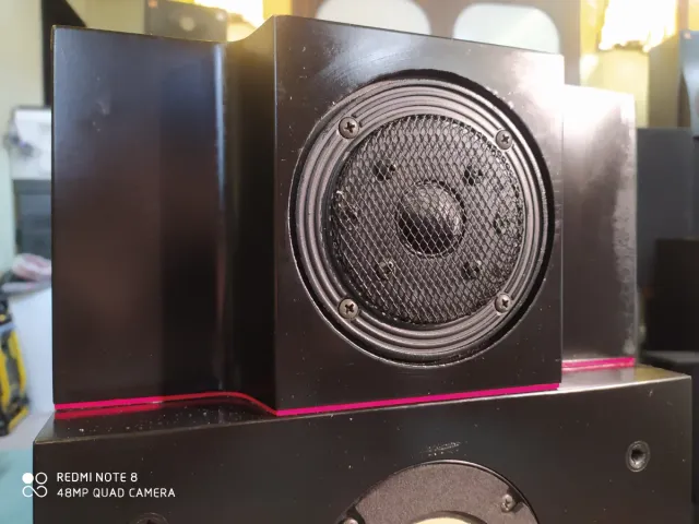 Fantásticos altavoces VIETA