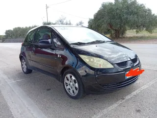 Mitsubishi Colt 2005