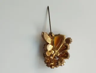 Broche vintage ámbar y dorado