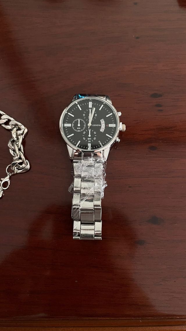 Reloj de Agujas y Pulsera Plata