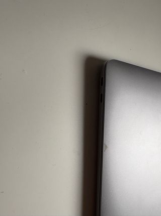 MacBook Air i5 | 8GB RAM | 128GB SSD | Touch ID