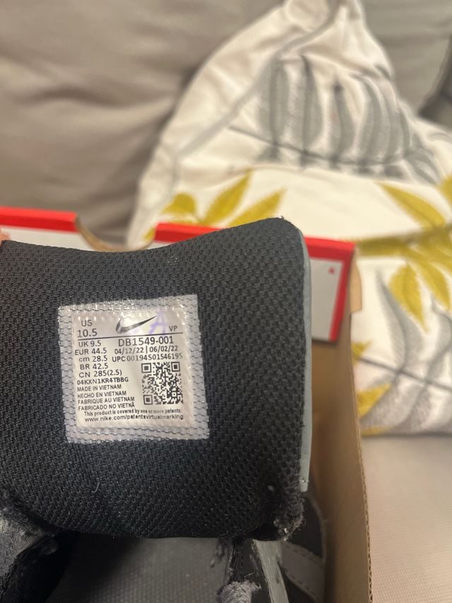 Nike Structure Negro/Gris