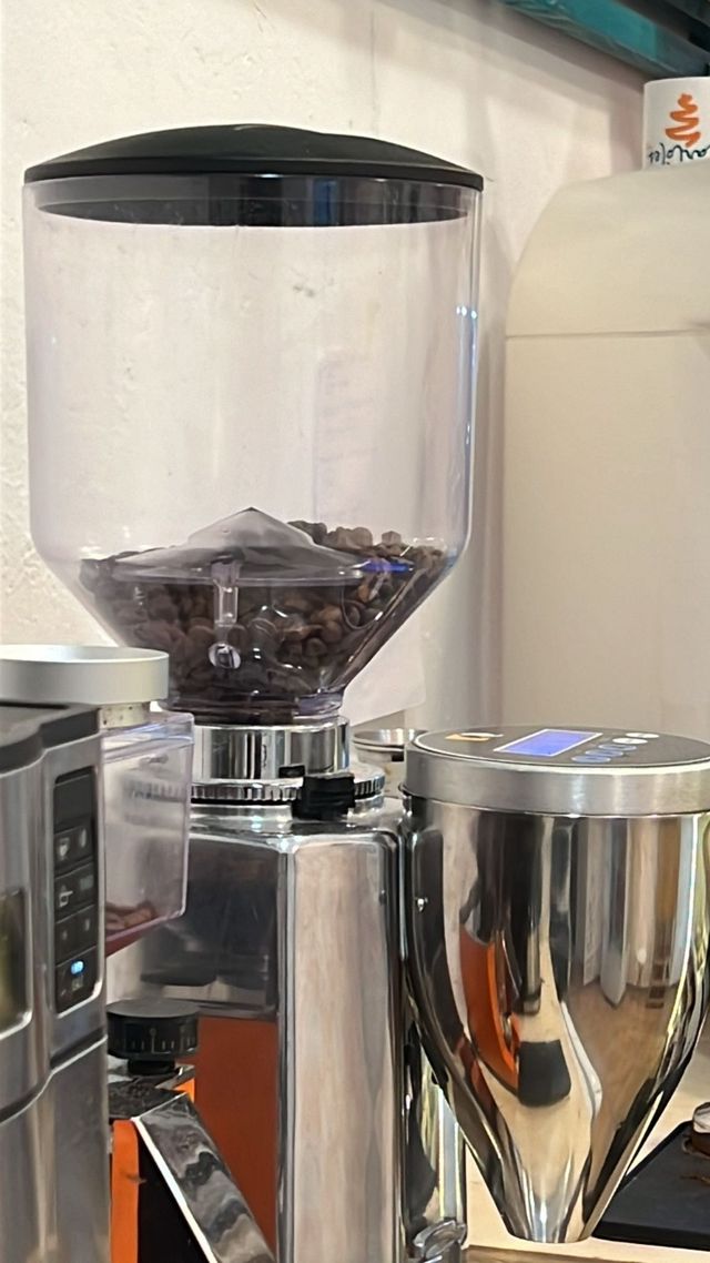 Molino Quamar Serratella M80E Eléctrico