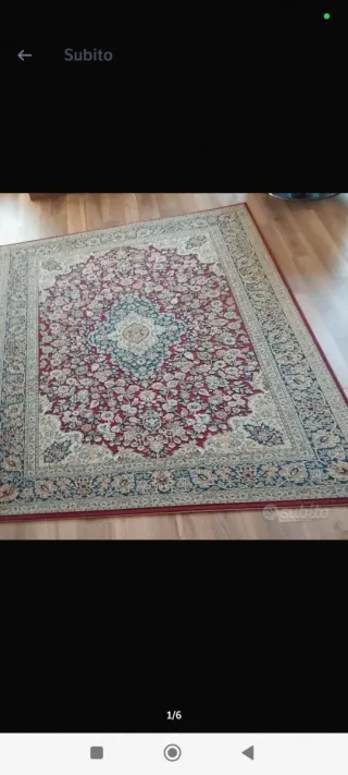 Tappeto classico rosso e blu