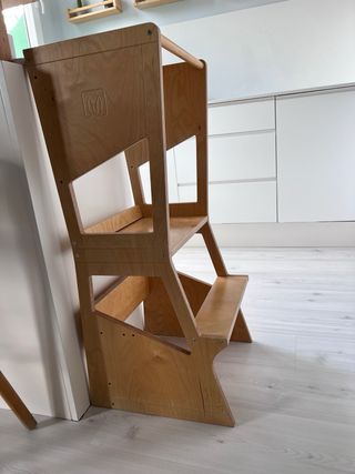 Torre didattica Montessori in legno