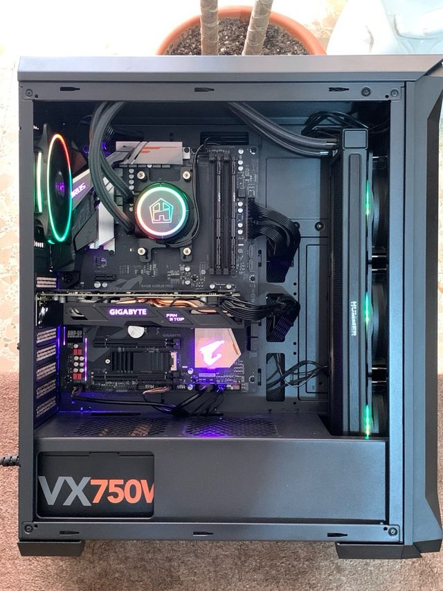 PC Gaming Ryzen 7 2700X RX 580 8GB Hummer