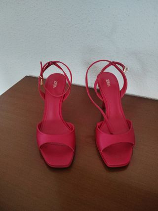 2 Pares Zapatos Talla 39/40 usados una sola vez