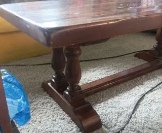 Mesa de madera maciza rústica