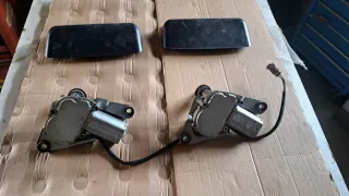 Tercera luz freno Saxo/106
Motor limpia trasero