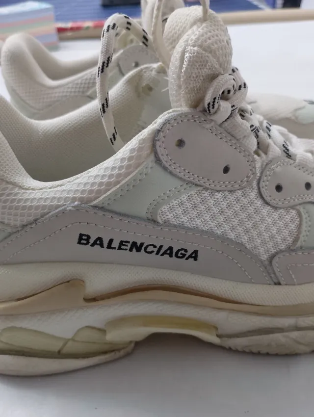 Zapatillas mujer marca Balenciaga Talla 37 Beige.