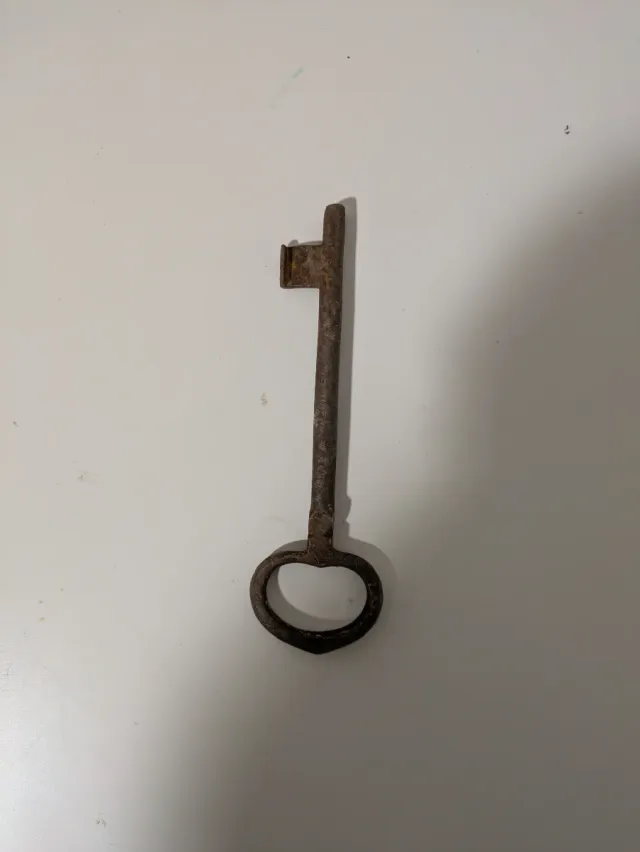 Llave antigua de puerta