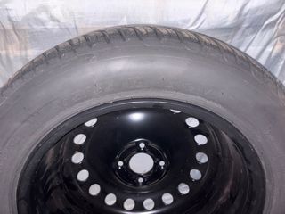 Neumático Michelin con llanta