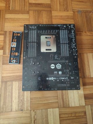 Placa Base MSI X99A Raider + CPU i7-5820K