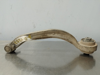 BRAZO SUSPENSION INFERIOR DELANTERO DERECHO AUDI